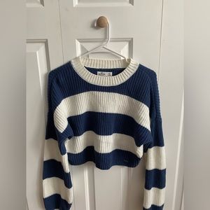 hollister womens xs white and blue cropped sweater